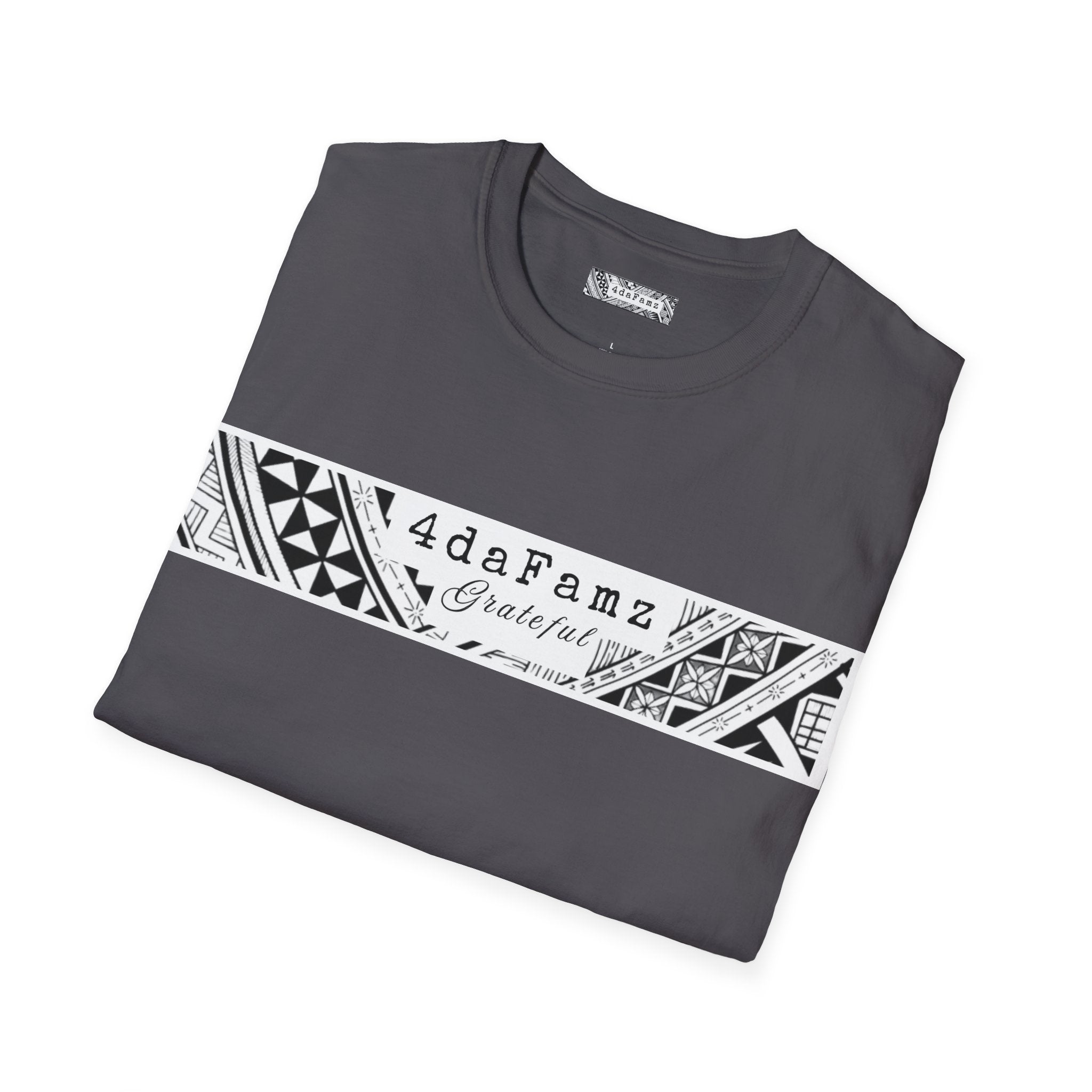 4daFamz GRATEFUL Trendy Comfy T-Shirt, Relaxed Island Vibes, Unisex Tee, Streetwear, Gift for Friends, Everyday Wear, Summer Style, 4daFamz Design