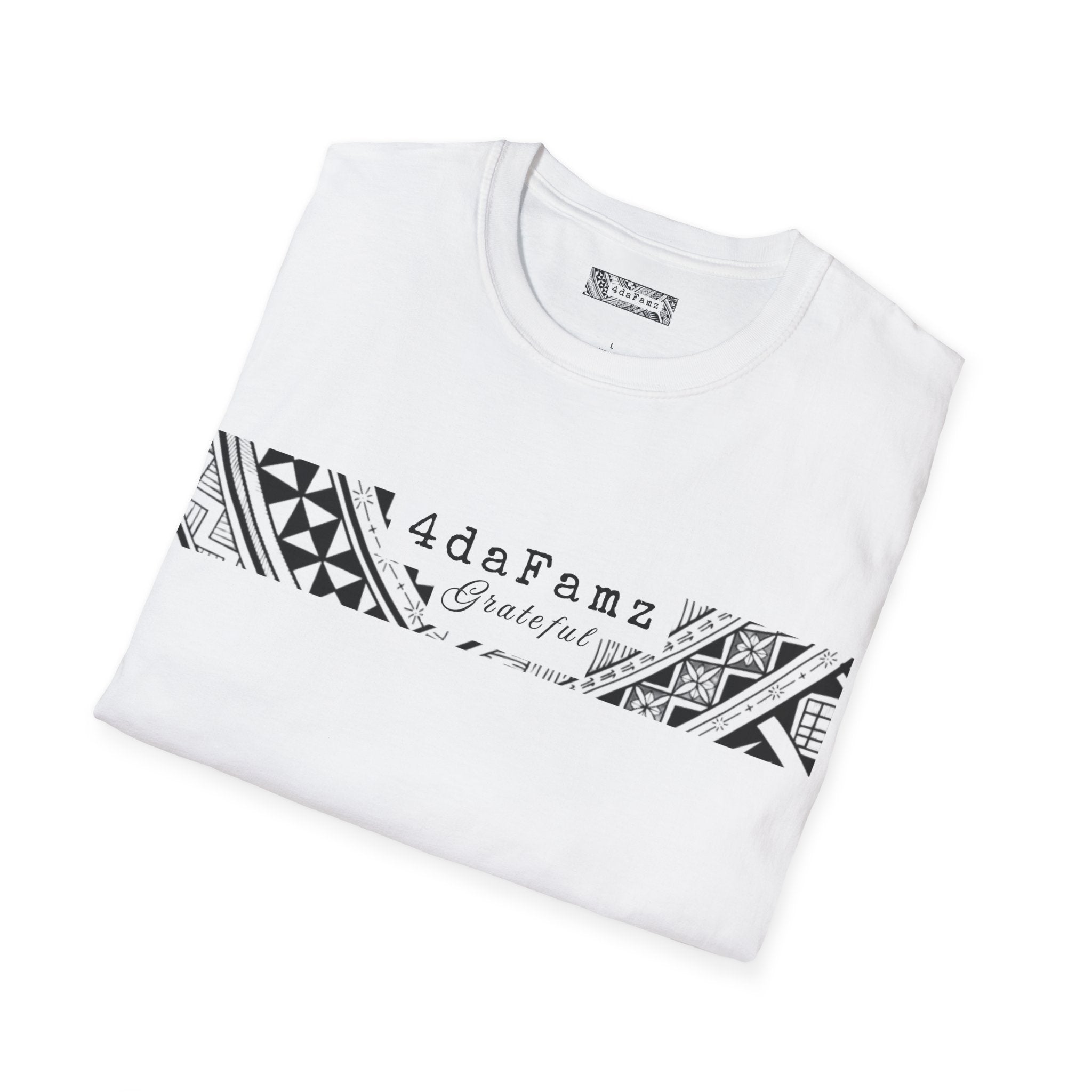 4daFamz GRATEFUL Trendy Comfy T-Shirt, Relaxed Island Vibes, Unisex Tee, Streetwear, Gift for Friends, Everyday Wear, Summer Style, 4daFamz Design