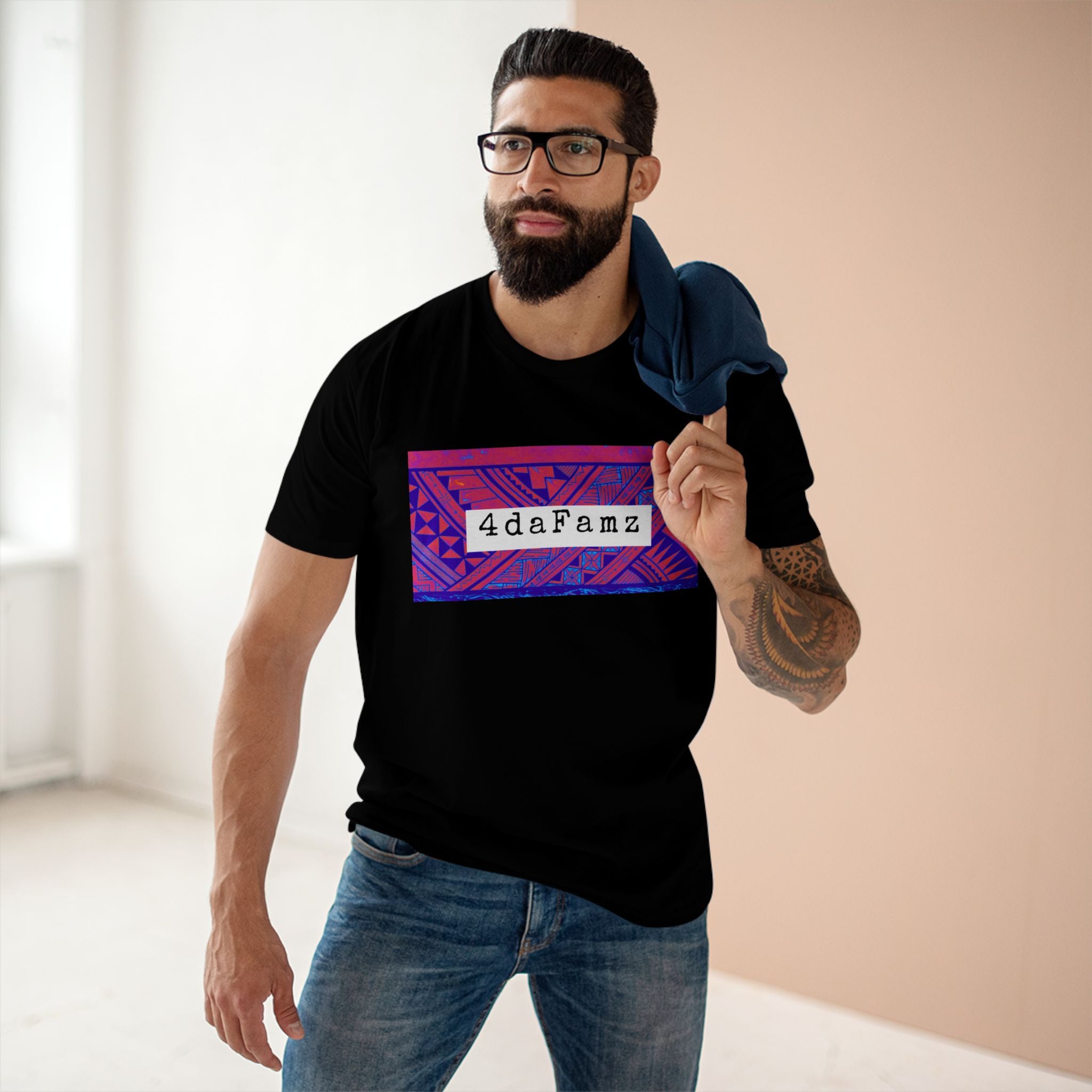 4daFamz REPRESENT Stylish Comfy Staple Tee for Family Connections | Modern Graphic Tee, Casual Wear, Gift for Him/Her, Unique Family Shirt, Everyday Comfort
