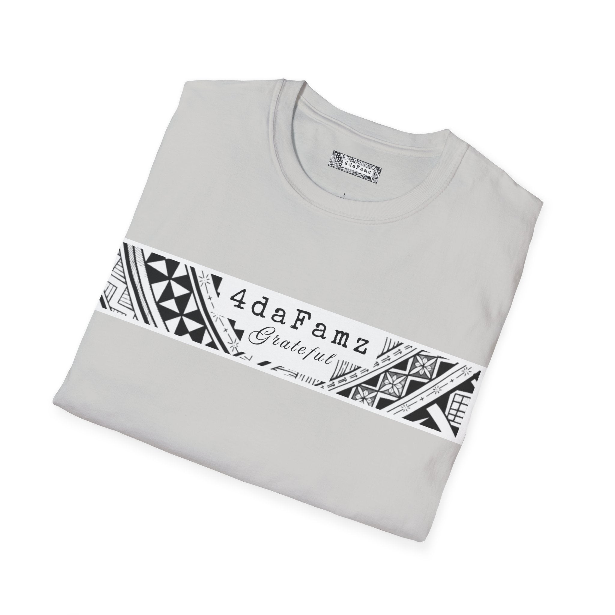 4daFamz GRATEFUL Trendy Comfy T-Shirt, Relaxed Island Vibes, Unisex Tee, Streetwear, Gift for Friends, Everyday Wear, Summer Style, 4daFamz Design